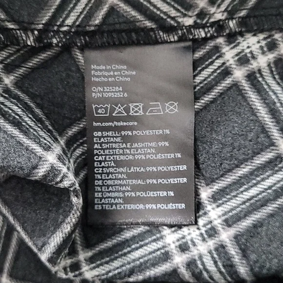 H&M Black Plaid Dress - Picture 4 of 4